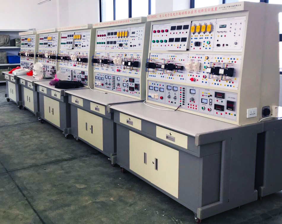 電工電子及電力拖動(dòng)綜合應(yīng)用創(chuàng)新實(shí)驗(yàn)臺(tái)